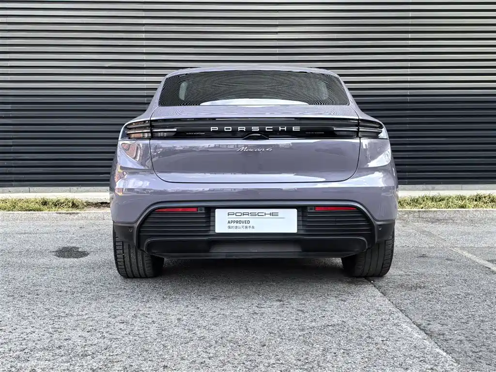 Porsche Macan 2024 Macan 4