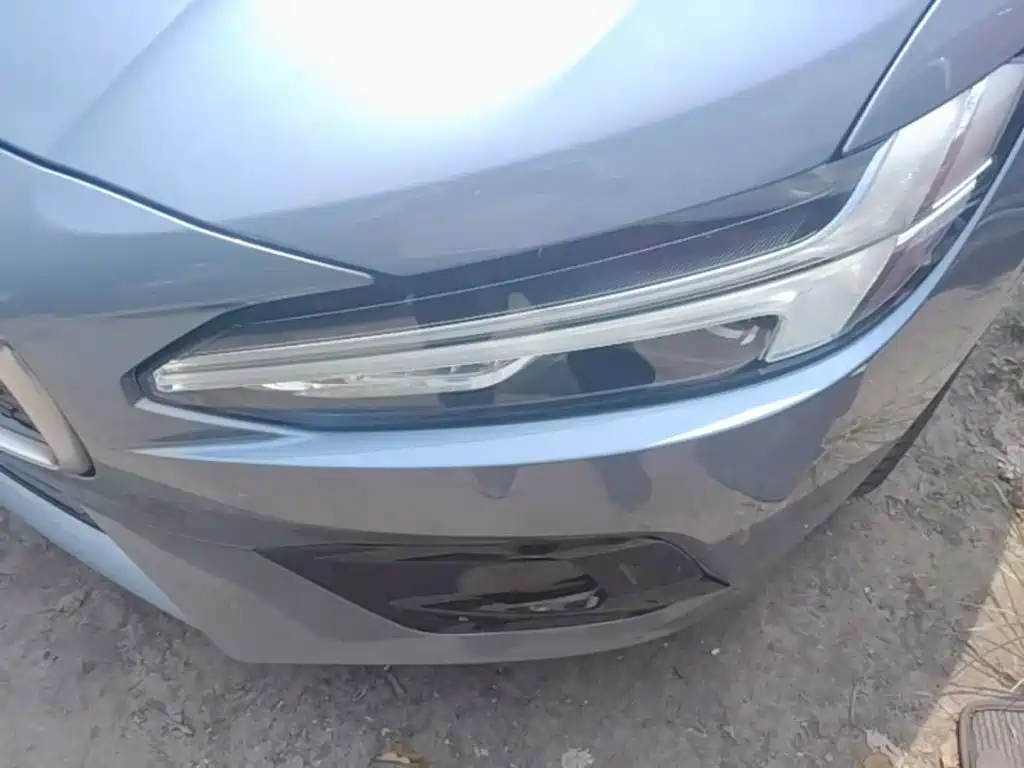 Volvo S90 — миниатюра 24