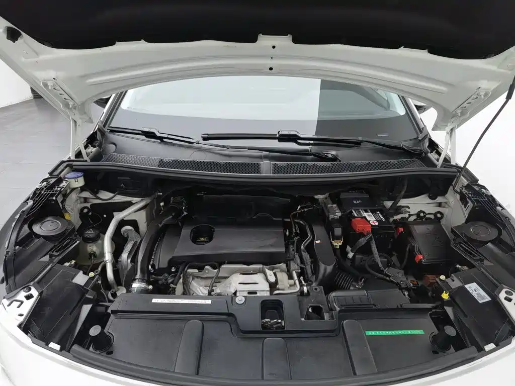 Peugeot 5008 — миниатюра 6
