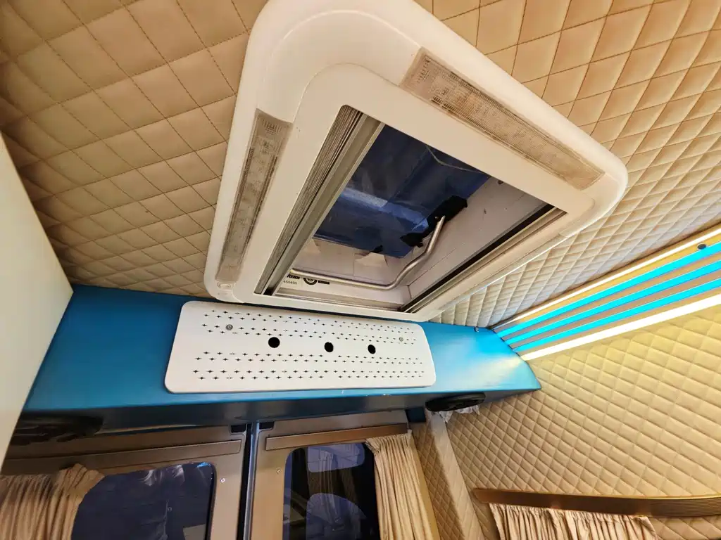 MAXUS V80 — миниатюра 11