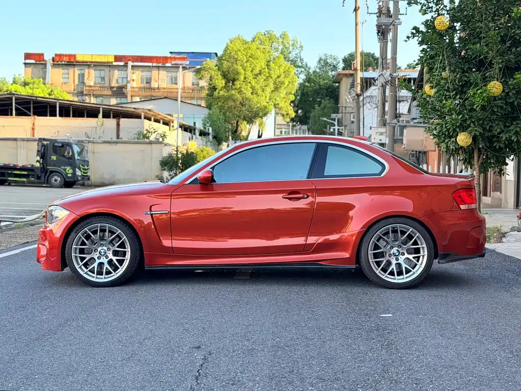 BMW 1 Series M — миниатюра 7