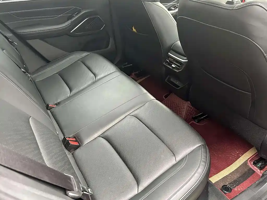 Geely Emgrand — миниатюра 9