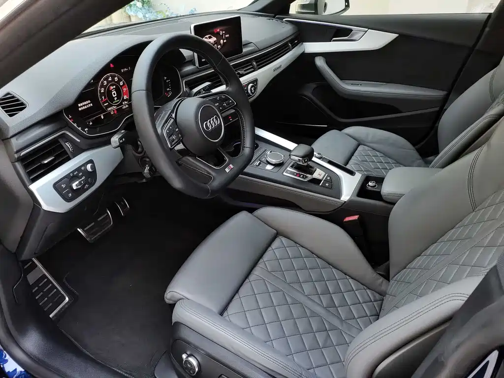 Audi S5 — миниатюра 5