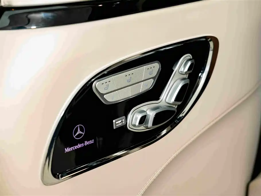 Mercedes-Benz V-Class — миниатюра 21