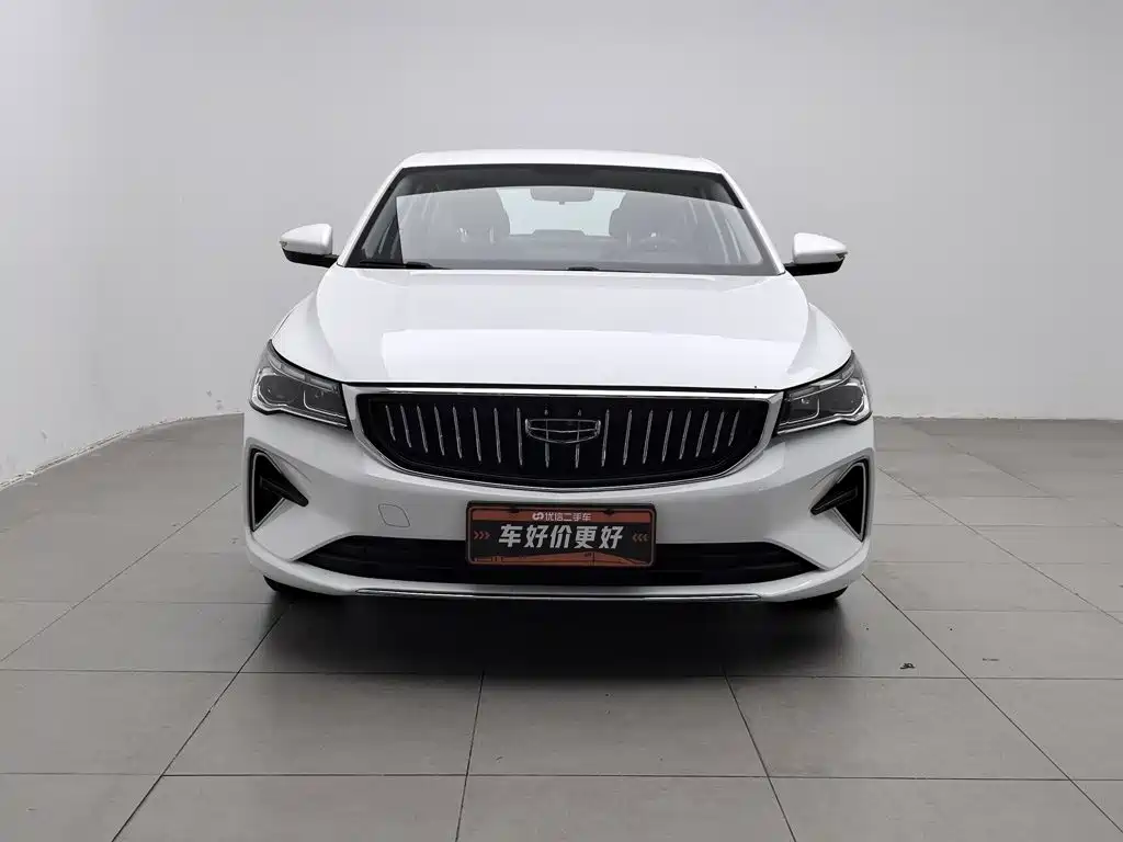 Geely Emgrand — миниатюра 3