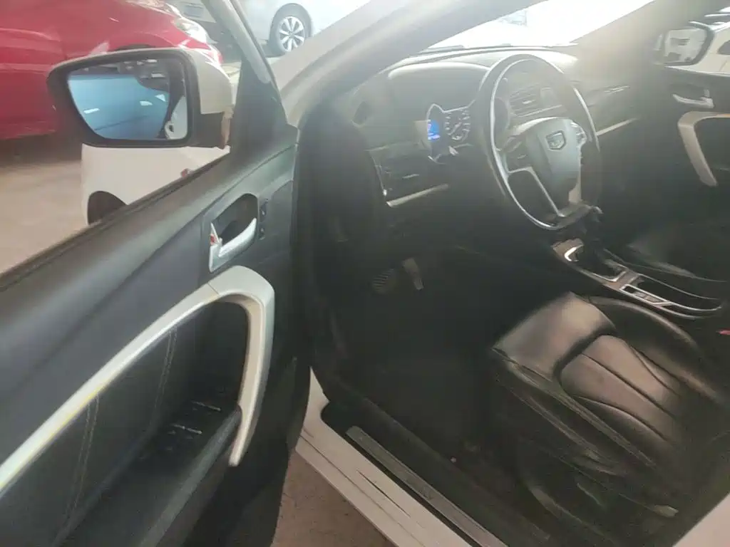 Geely Emgrand — миниатюра 16