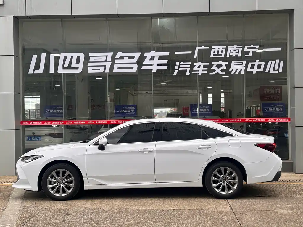 Toyota Avalon — миниатюра 4