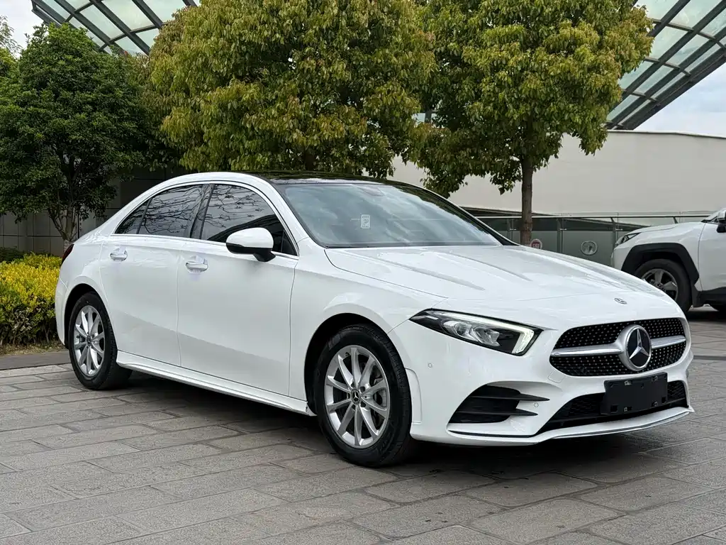 Mercedes-Benz A-Class A 2021 A 200 L Sport