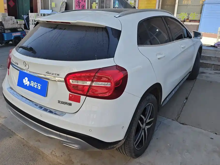 Mercedes-Benz GLA — миниатюра 3