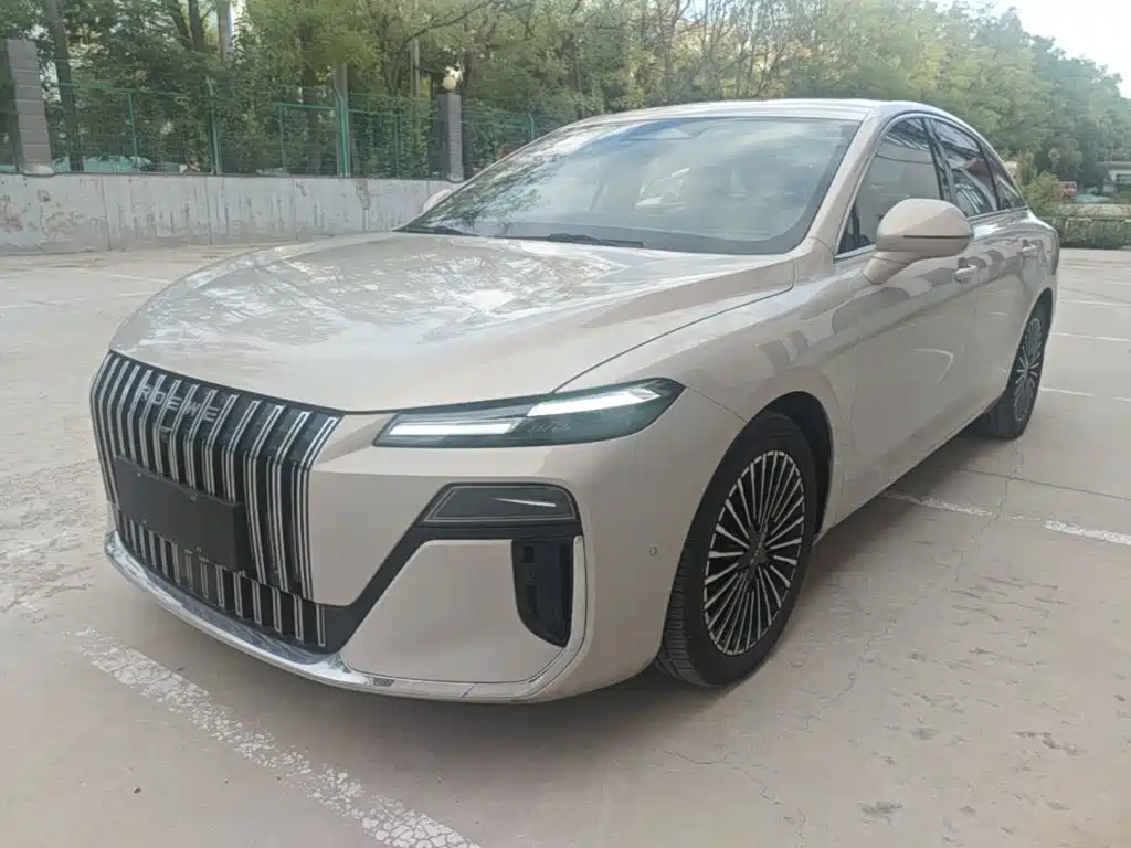 Roewe M7 DMH — миниатюра 2