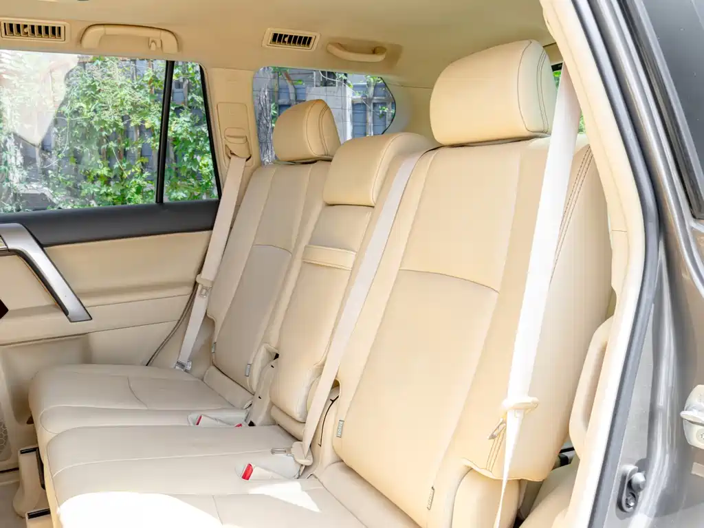 Toyota Prado — миниатюра 11