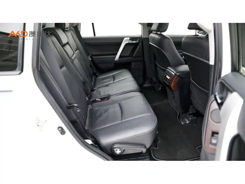 Toyota Prado — миниатюра 8