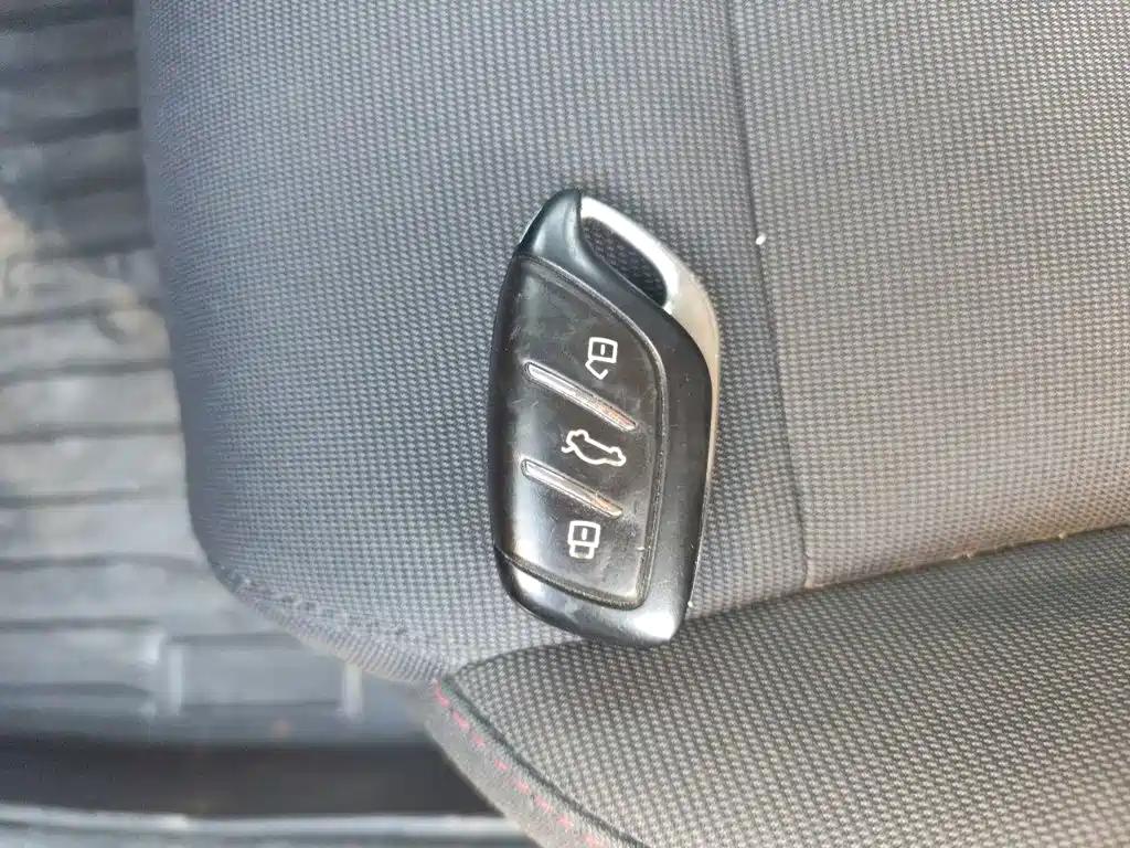 MG MG5 — миниатюра 9