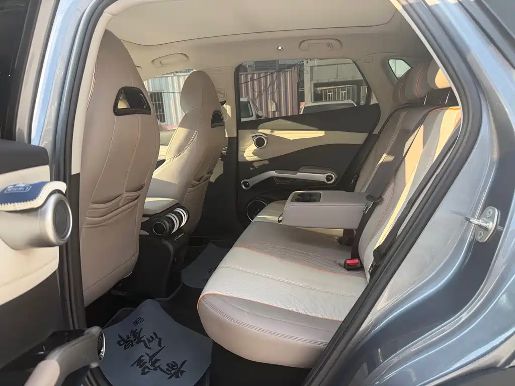 BYD Yuan Plus — миниатюра 6