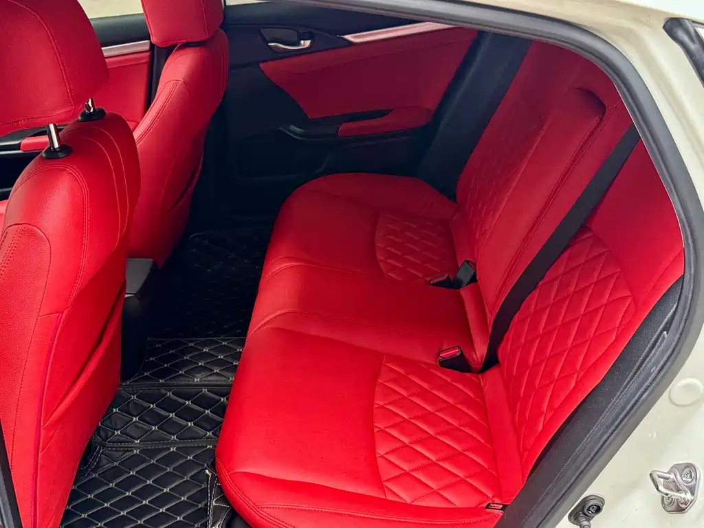 Honda Civic — миниатюра 16