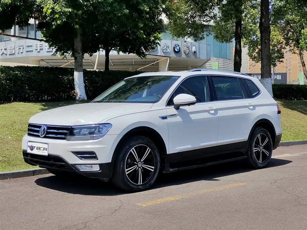 Volkswagen Tiguan L 2020