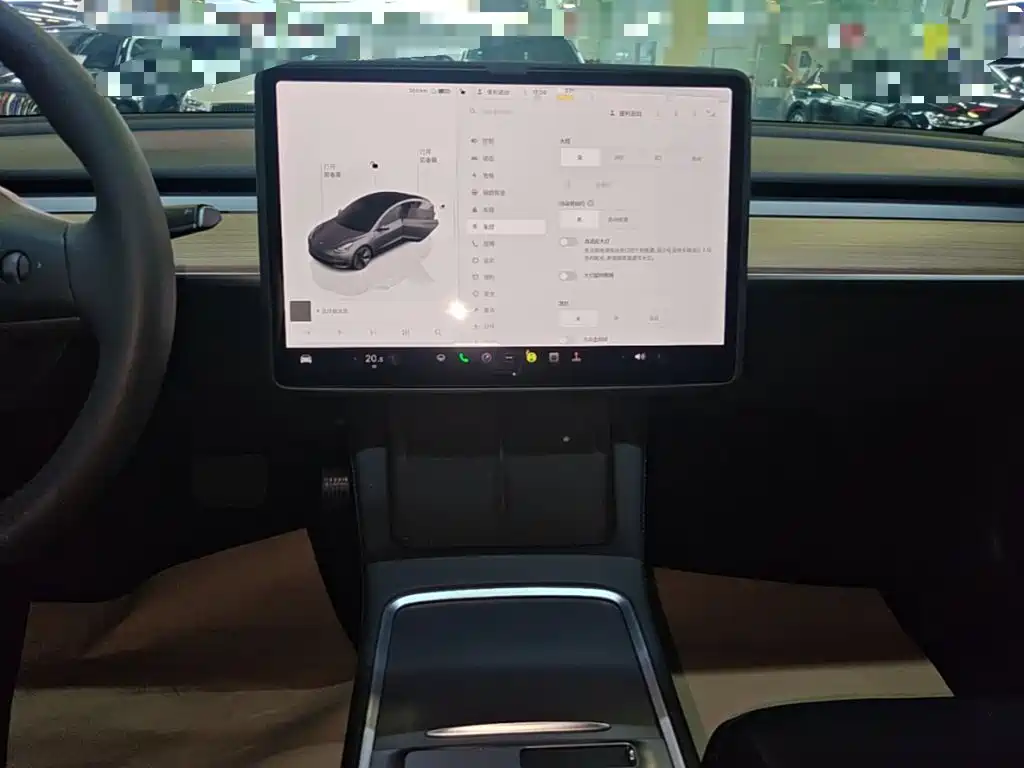 Tesla Model 3 — миниатюра 13