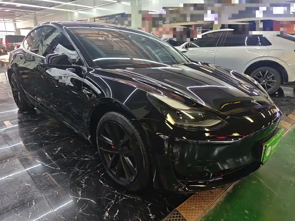 Tesla Model 3 — миниатюра 4