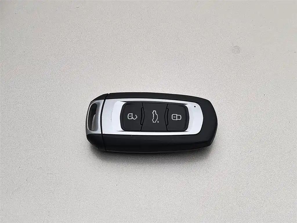 GEELY AUTOMOBILE EMGRAND GL