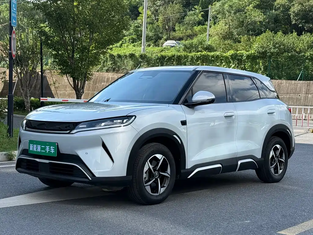 BYD Yuan UP