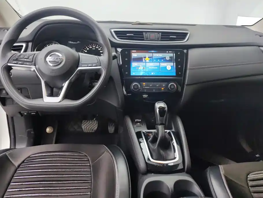 Nissan Qashqai — миниатюра 12