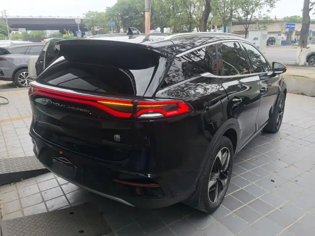 BYD Tang New Energy — миниатюра 5