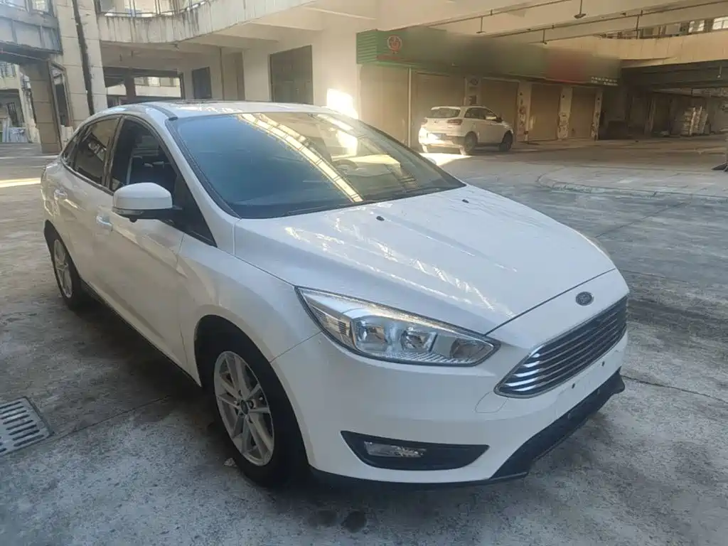 Ford Focus — миниатюра 4