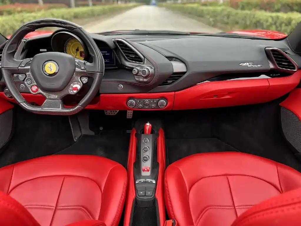 Ferrari 488 — миниатюра 4