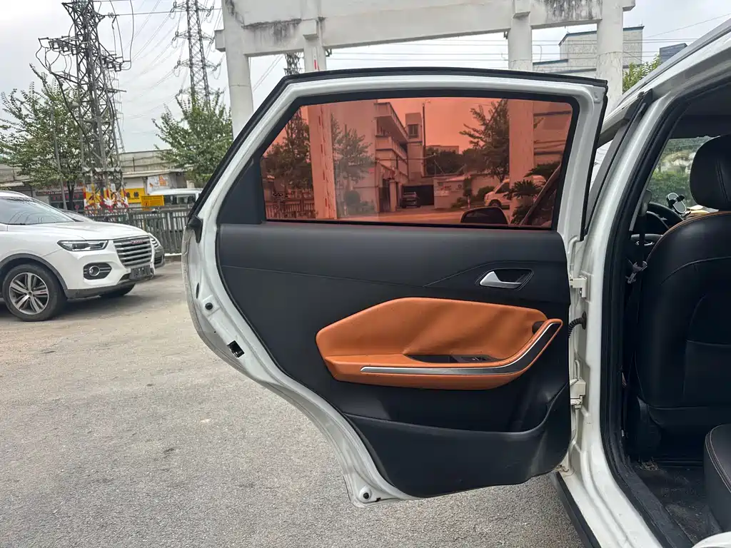 Chery Tiggo 3x — миниатюра 9