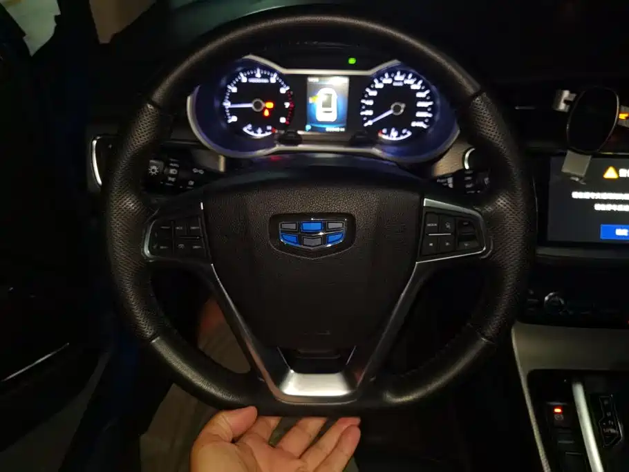Geely Emgrand GS — миниатюра 15