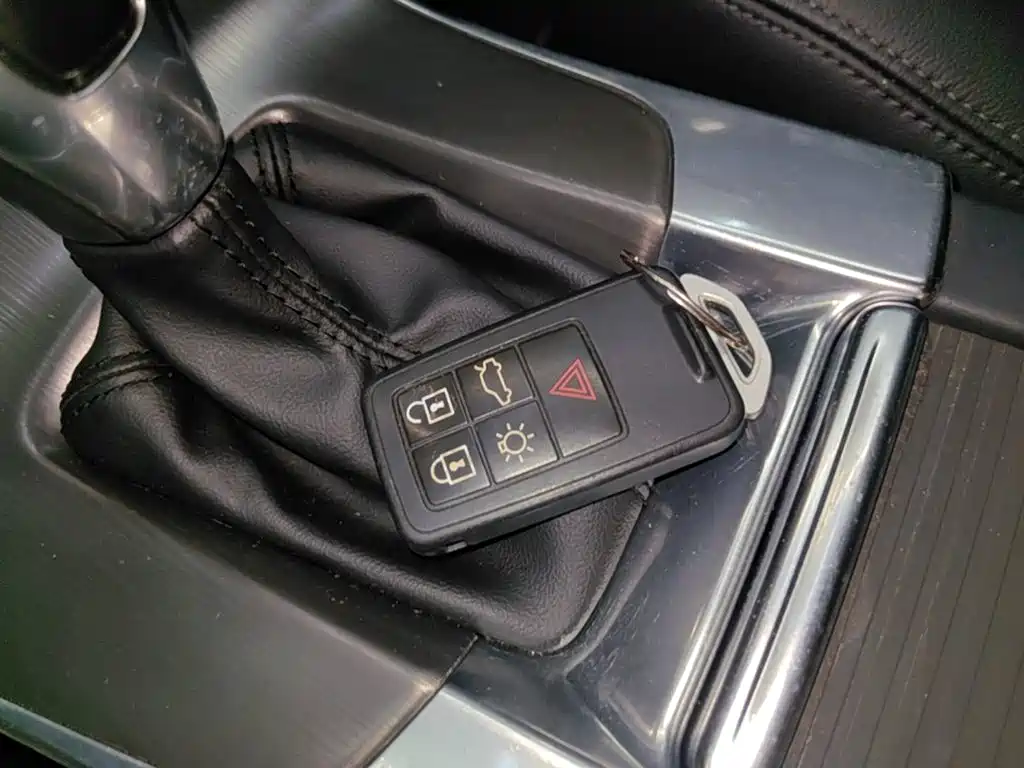 Volvo V60 — миниатюра 9