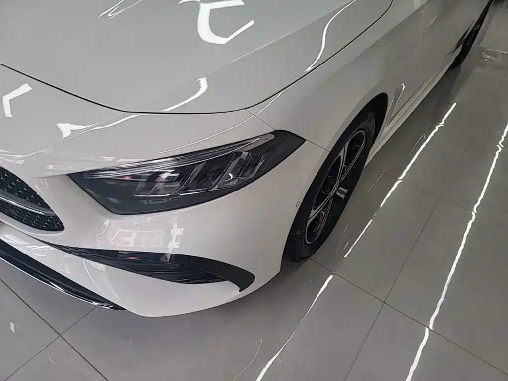 Mercedes-Benz A-Class — миниатюра 24
