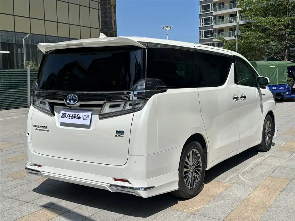 Toyota Vellfire 2020 2.5L HV Luxury