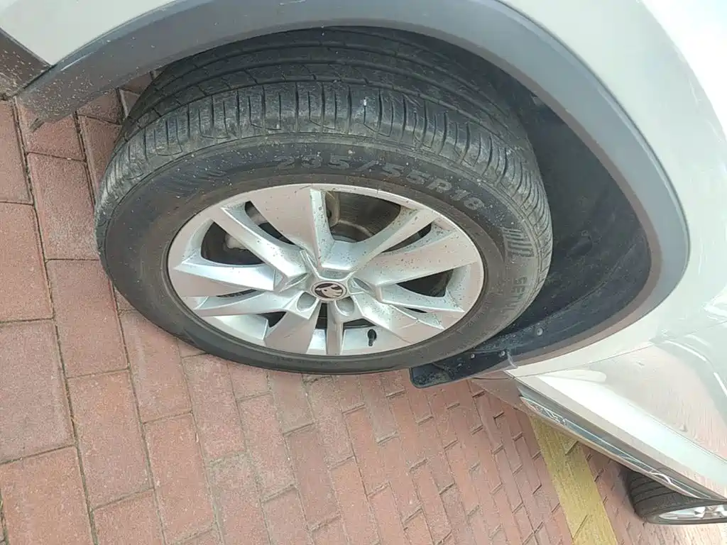 Skoda Kodiaq — миниатюра 23