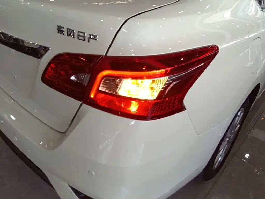 Nissan Sylphy — миниатюра 8