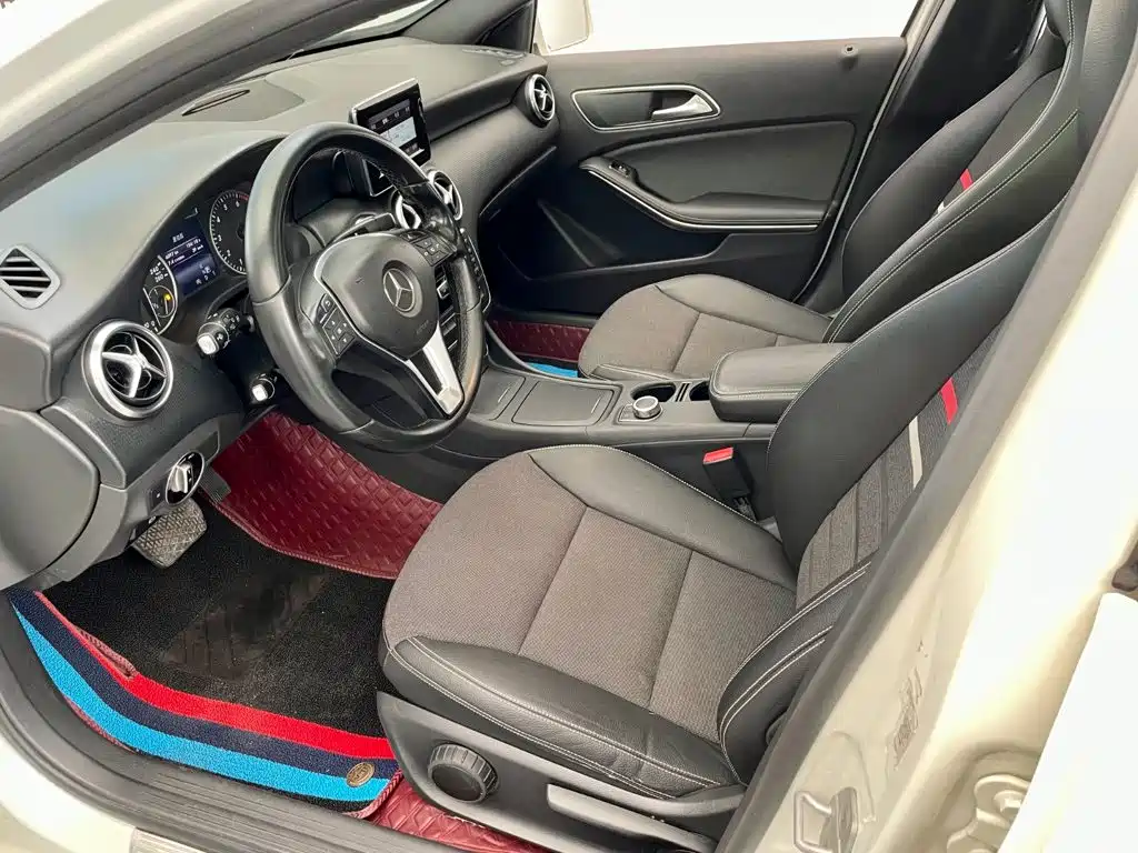 Mercedes-Benz A-Class (Import) A 180, фото 6