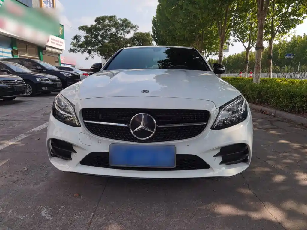 Mercedes-Benz C-Class — миниатюра 6