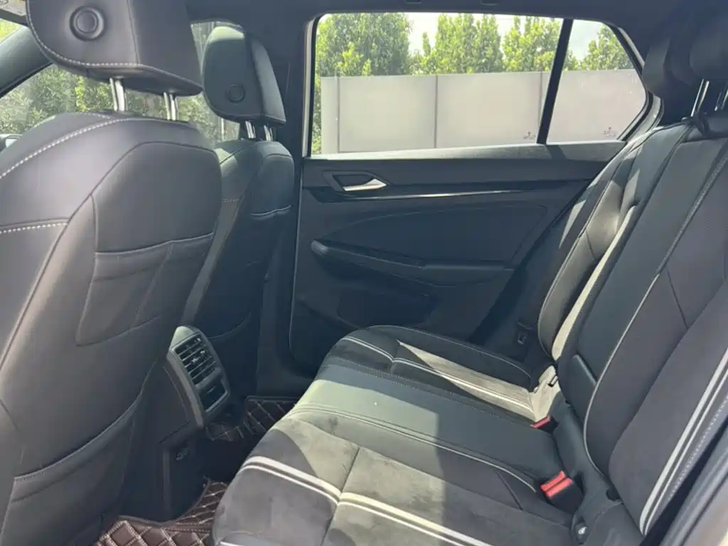 Volkswagen Golf — миниатюра 14