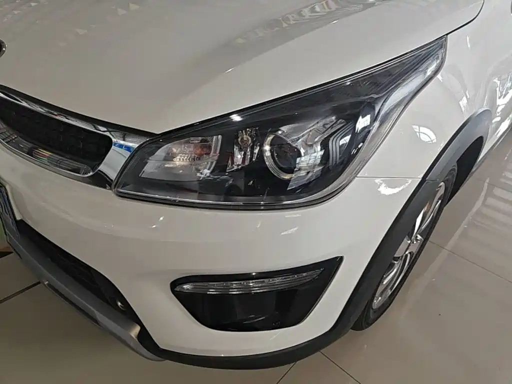 Kia KX Cross — миниатюра 24