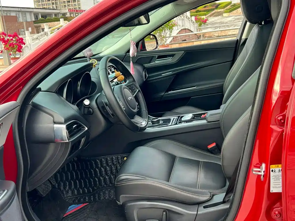 Jaguar XEL — миниатюра 15