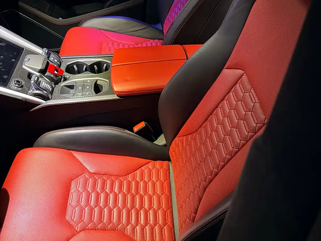 Lamborghini Urus 2021 4.0T V8