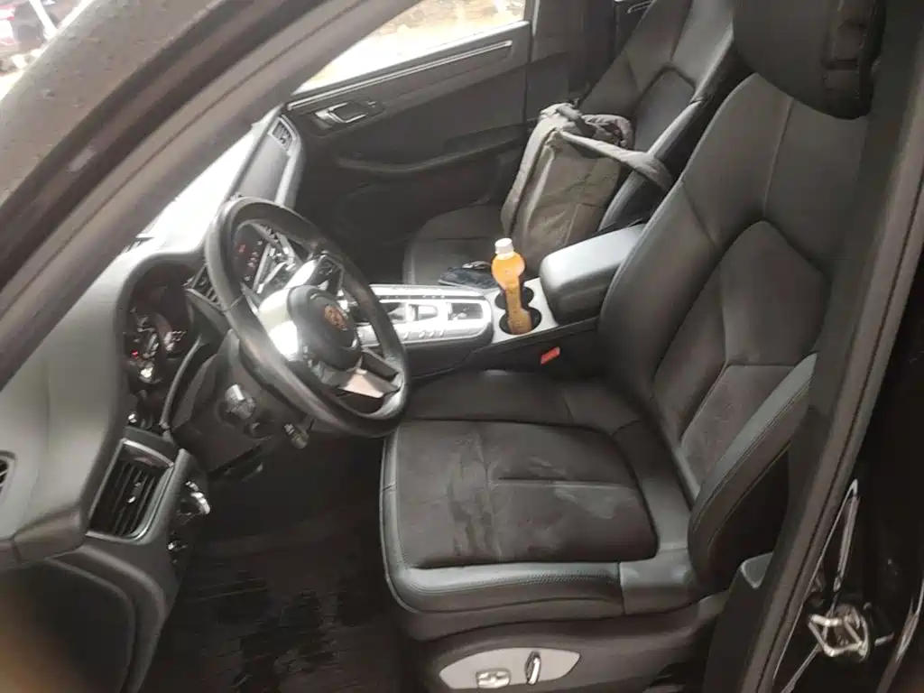 Porsche Macan — миниатюра 15