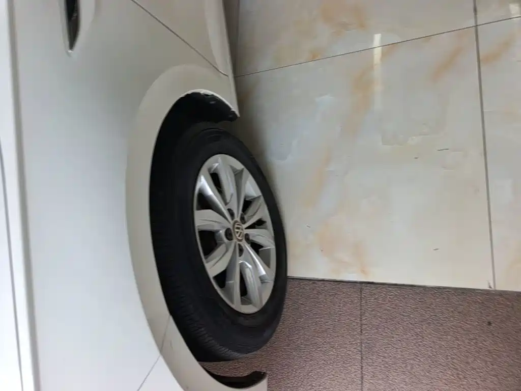 Volkswagen Polo — миниатюра 23