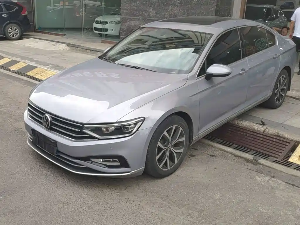 Volkswagen Magotan — миниатюра 2