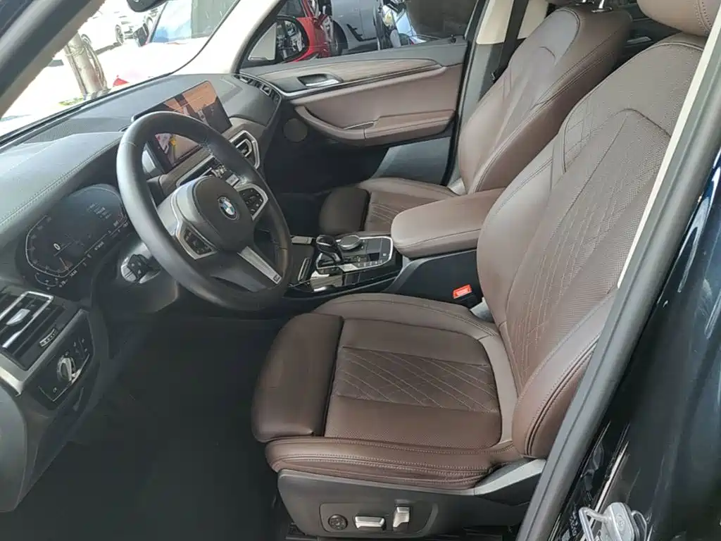 BMW X3 — миниатюра 15