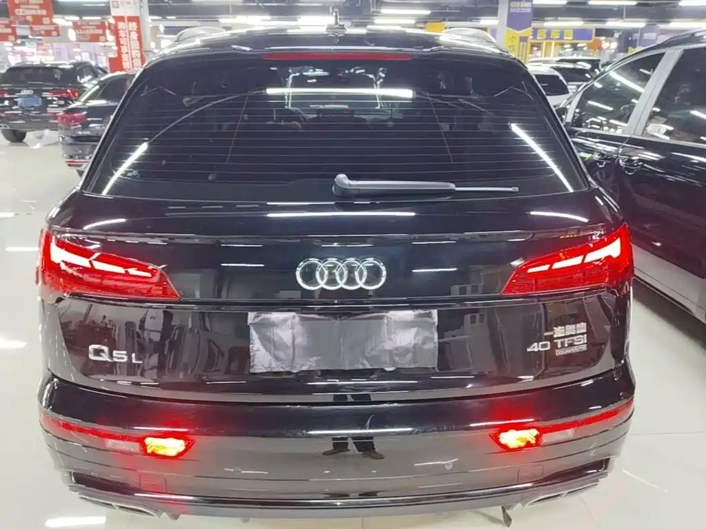 Audi Q5L — миниатюра 6