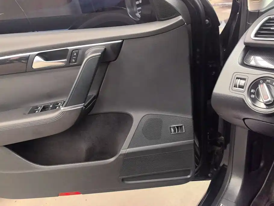 Volkswagen Magotan — миниатюра 7