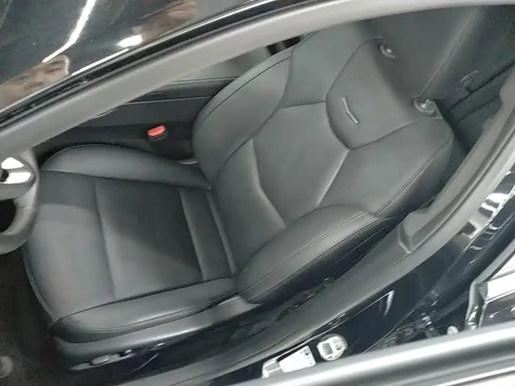 Cadillac CT5 — миниатюра 15