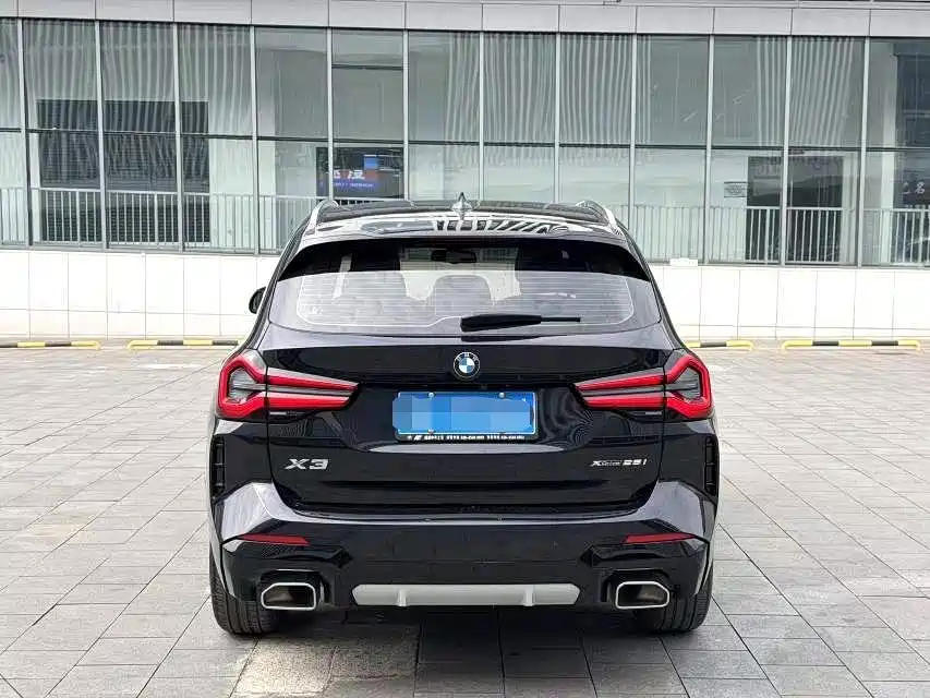 BMW X3 — миниатюра 8