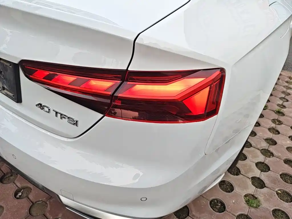 Audi A5 (Import) — миниатюра 8